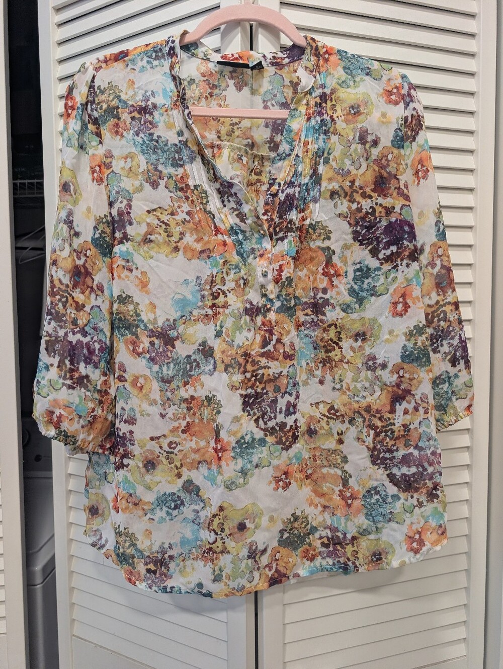 A New Approach A.n.a Floral Sheer V-Neck Women's Blouse - Multicolor Size Med
